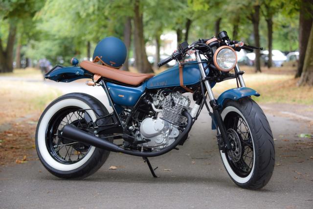 van van 125
